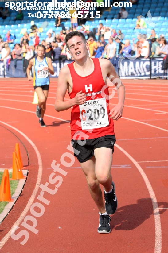 Boys under-15s 3 stage relay, Northern Senior 6 and 4 and Junior Stage Road Relays, SportsCity, Manchester. Photo:  David T. Hewitson/Sports for All Pics